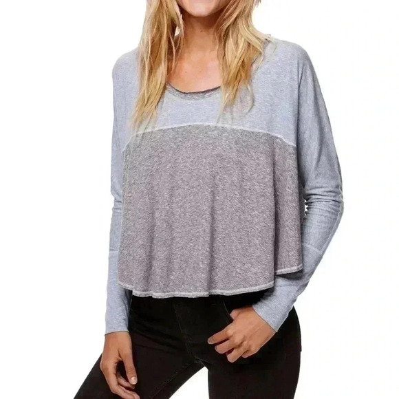 FREE PEOPLE We The Free Cloud Nine Cropped Oversized Tee Top Sweater Size M - Picture 5 of 13